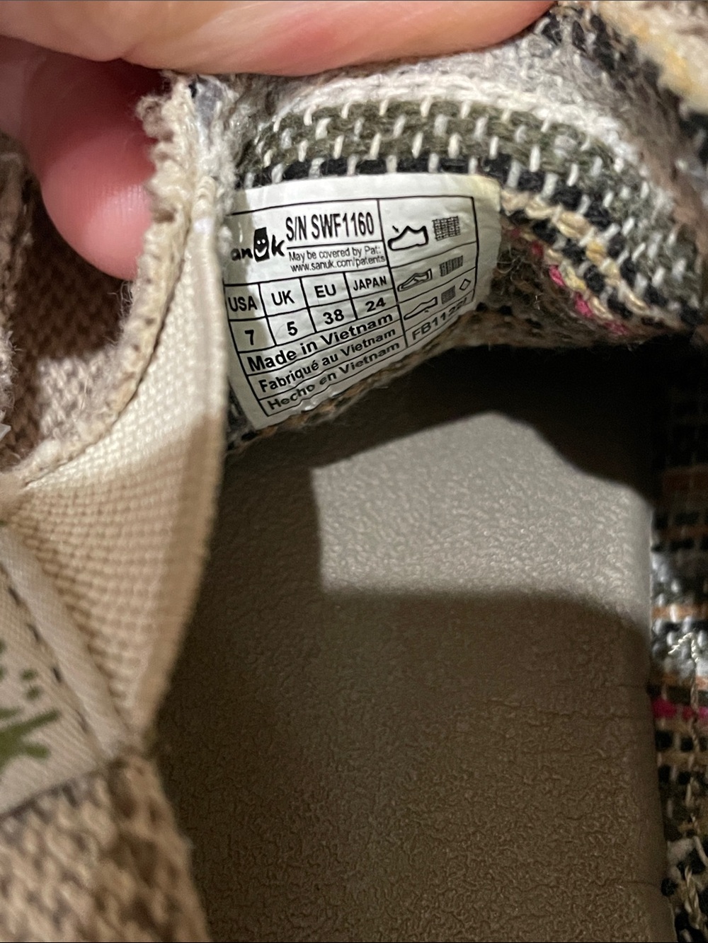 SANUK Slip-Ons Tan/Gray Canvas Loafers Sz 7 - Picture 6 of 10